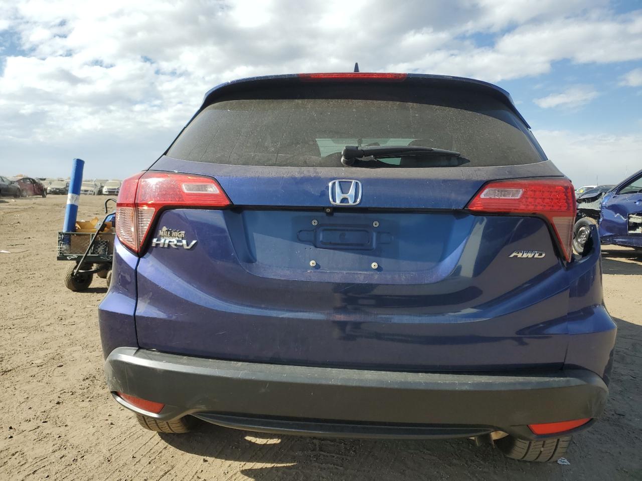 2016 Honda HR-V VIN 3CZRU6H7XGM766478 Copart auction photo, front end damage thumbnail 6