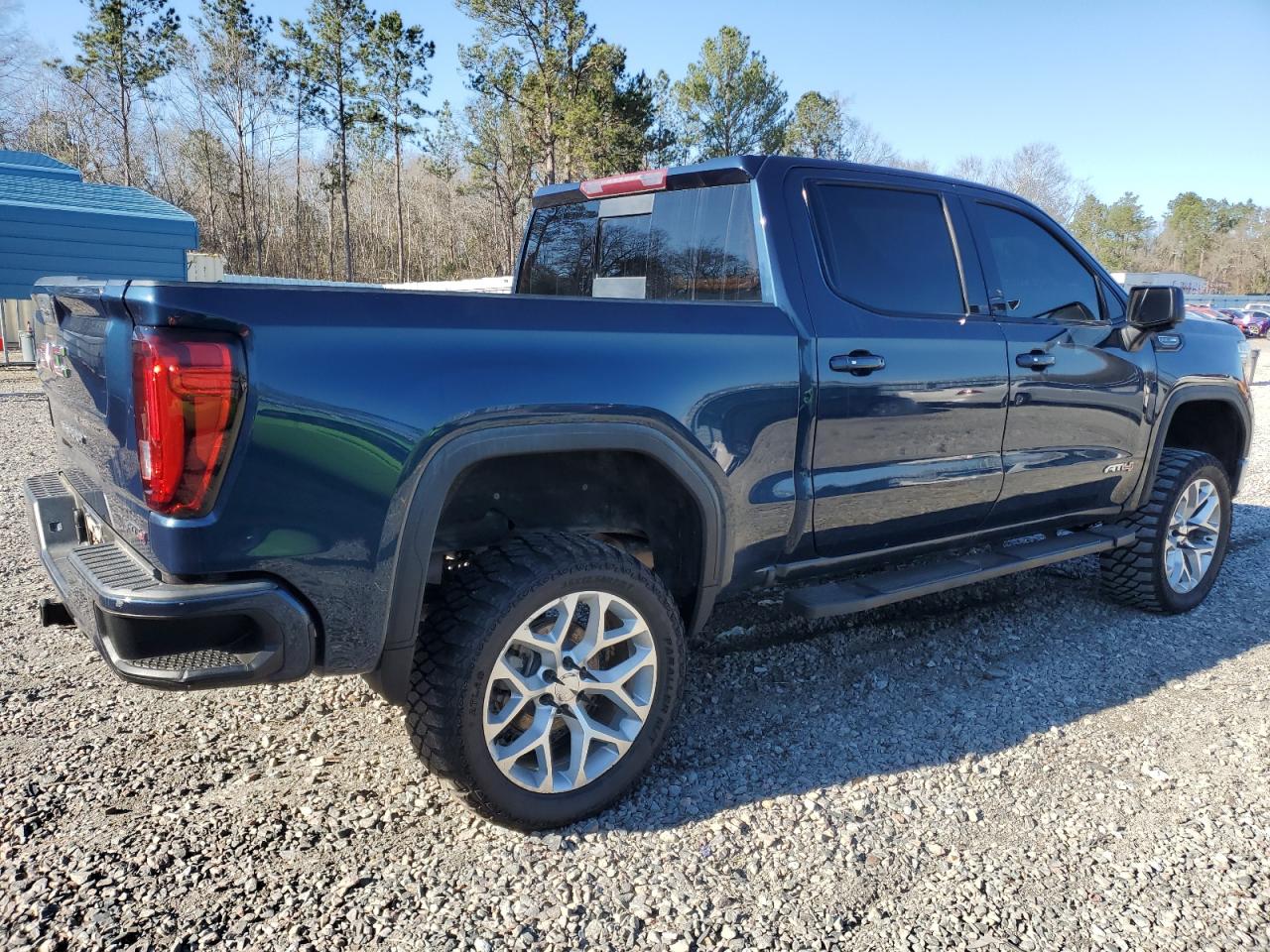 2020 GMC Sierra VIN 3GTP9EED2LG246321 Copart auction photo, minor dent/scratches damage thumbnail 3