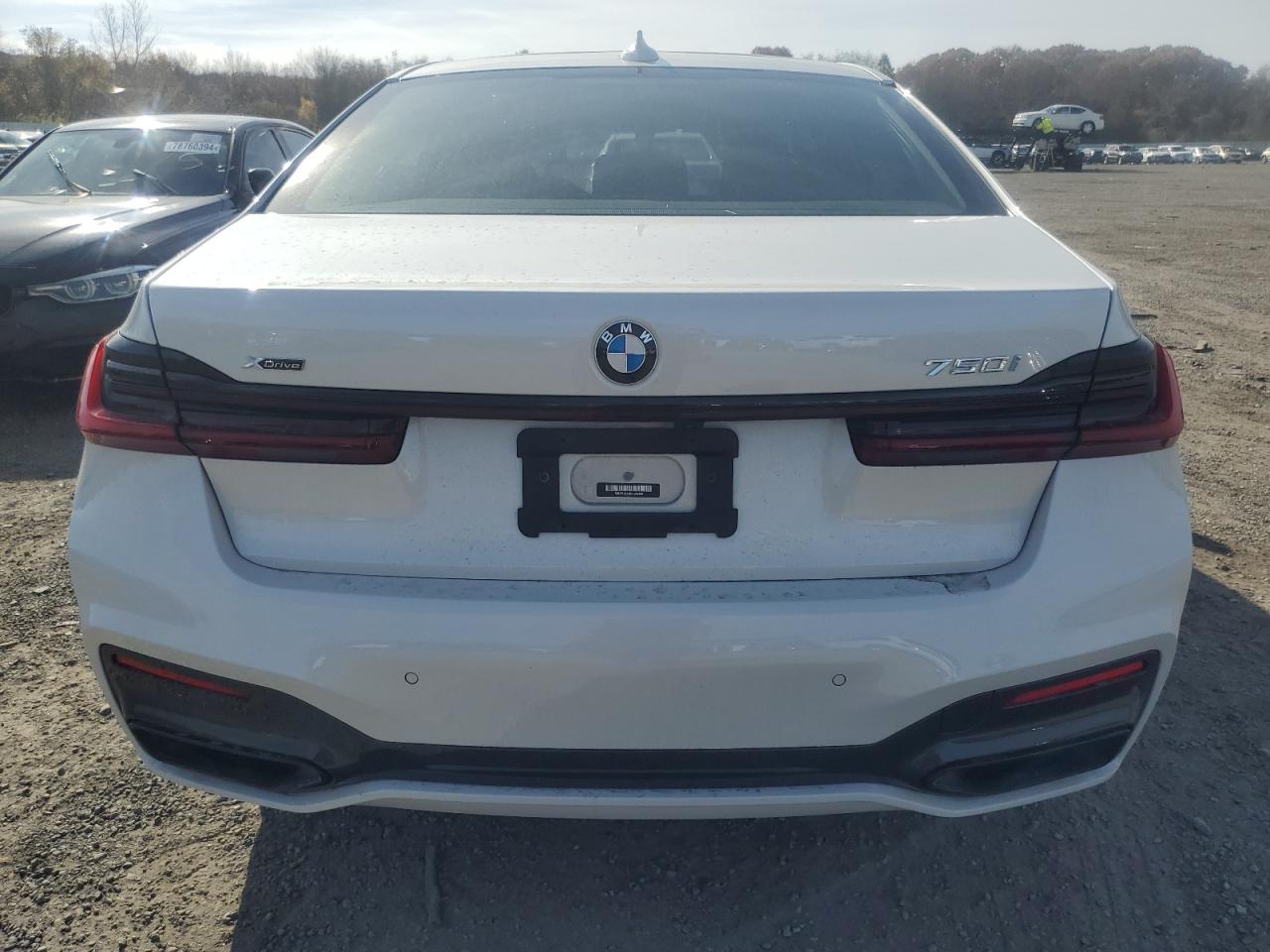 2022 BMW 7er VIN WBA7U2C03NCJ55428 Copart auction photo, front end / mechanical damage thumbnail 6