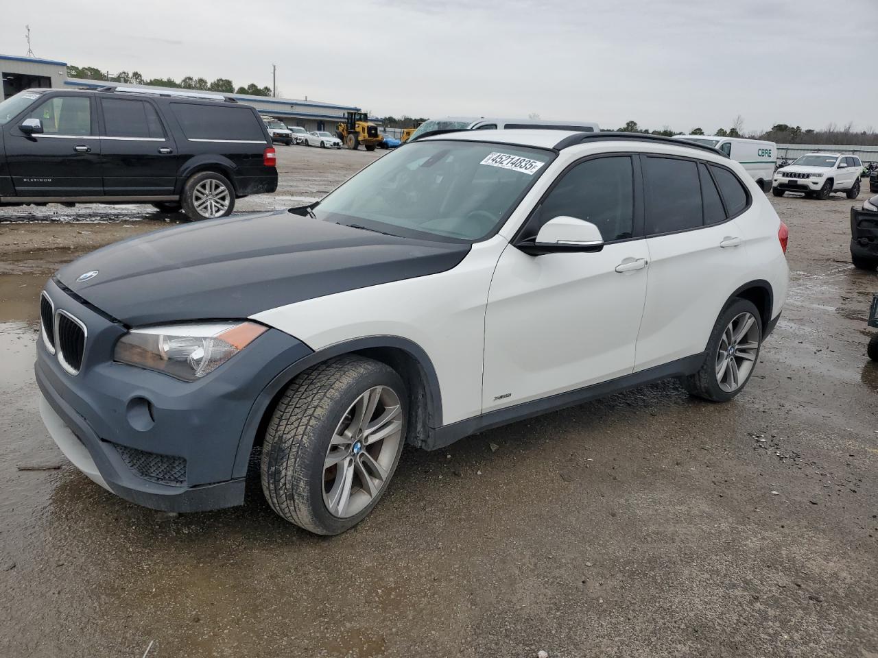 2014 BMW X1 VIN WBAVL1C51EVY20301