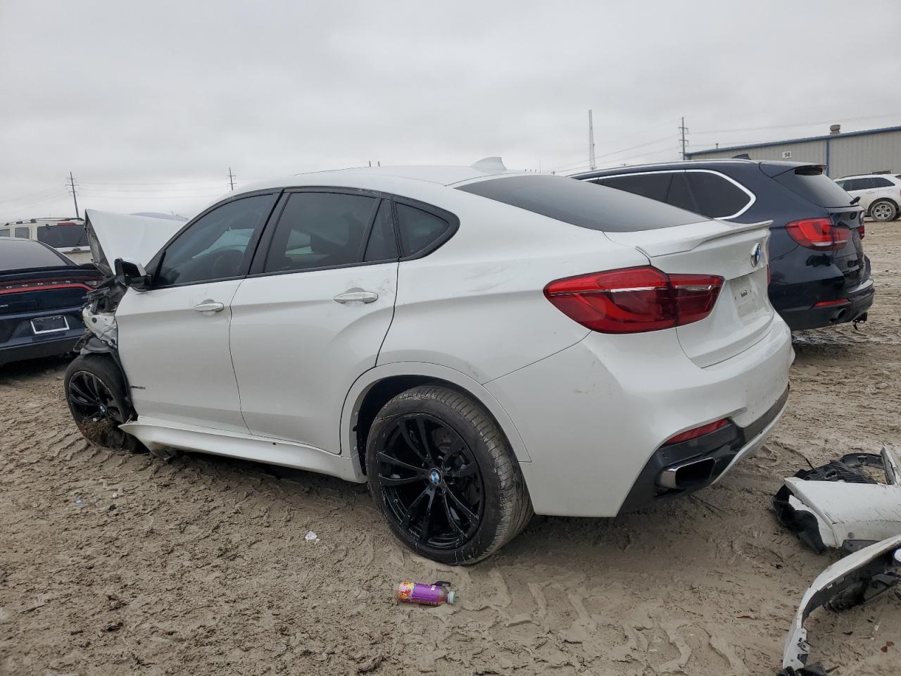 2016 BMW X6 VIN 5UXKU6C50G0R34434 Copart auction photo, front end / undercarriage damage thumbnail 2