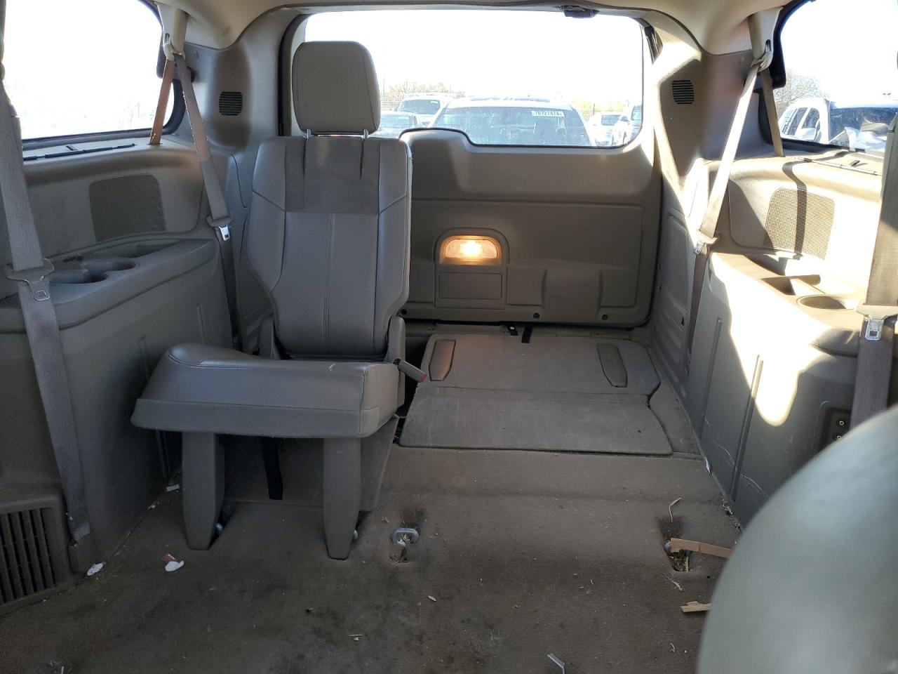 2013 Chrysler Town & Country VIN 2C4RC1GG5DR620362 Copart auction photo, front end / mechanical damage thumbnail 10