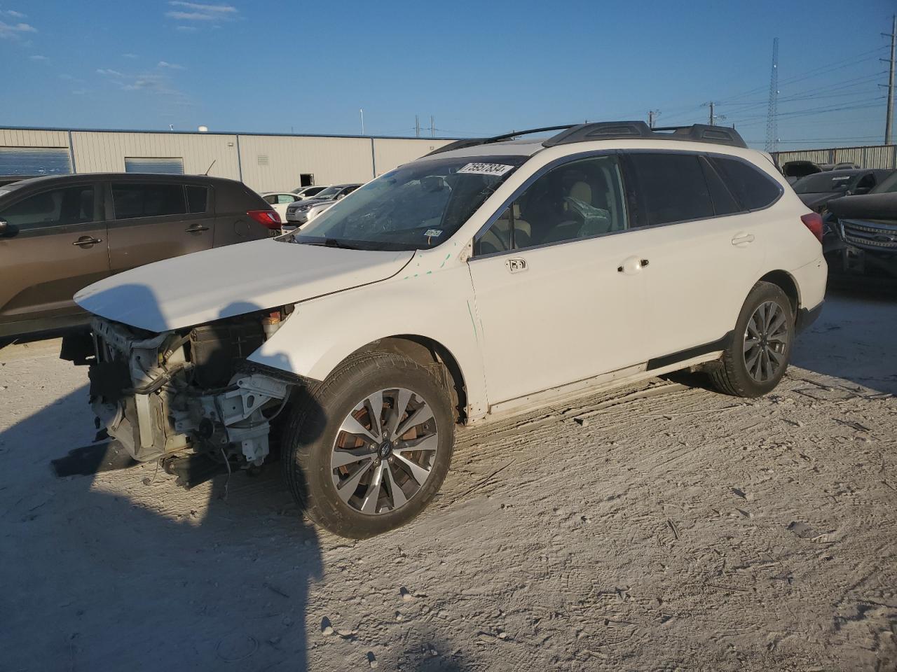 2016 Subaru Outback VIN 4S4BSBNCXG3331965