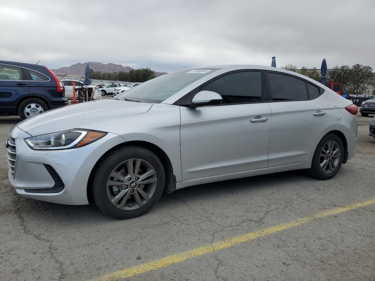 2018 Hyundai Elantra VIN 5NPD84LF2JH321740