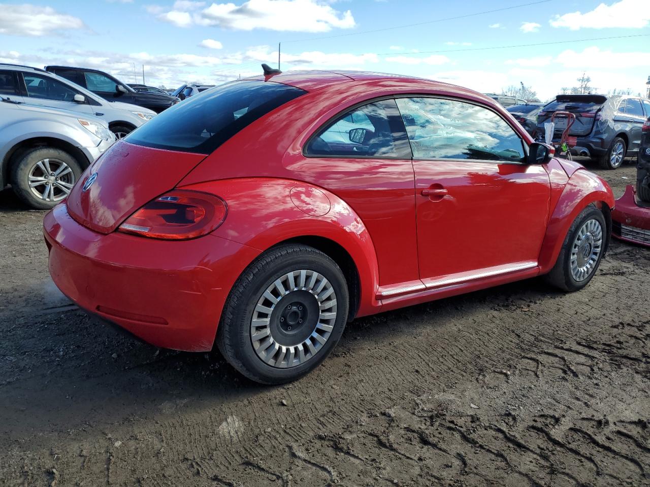 2014 Volkswagen Beetle VIN 3VWJ07AT4EM662431 Copart auction photo, front end / minor dent/scratches damage thumbnail 3