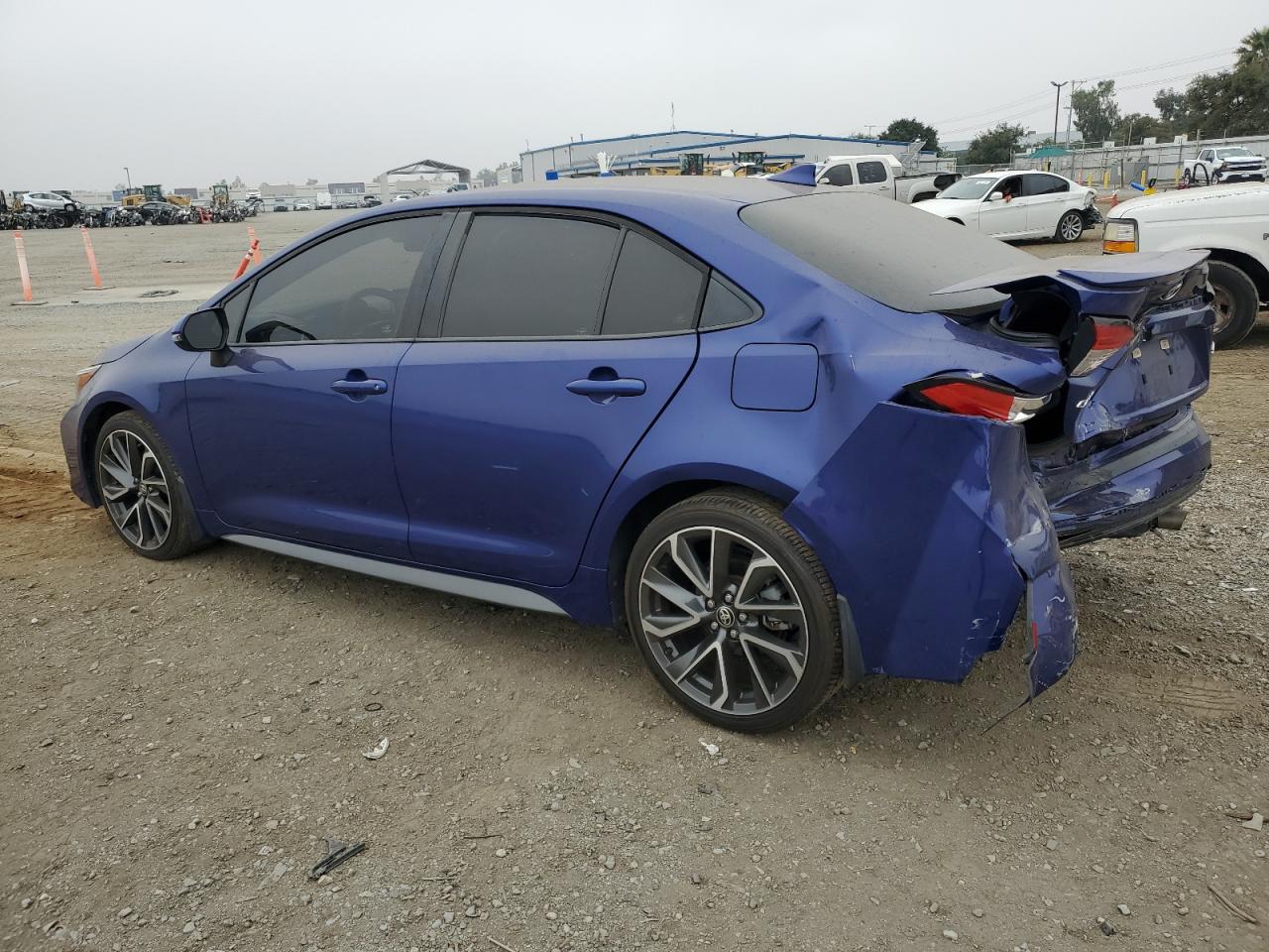 2020 Toyota Corolla VIN 5YFS4RCE0LP039271 Copart auction photo, rear end damage thumbnail 2