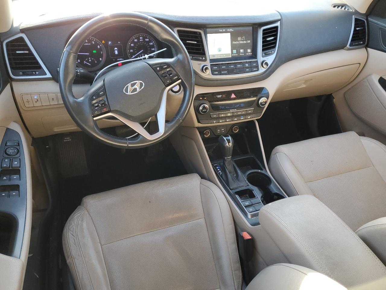 2017 Hyundai Tucson VIN KM8J33A44HU423310 Copart auction photo, front end damage thumbnail 8