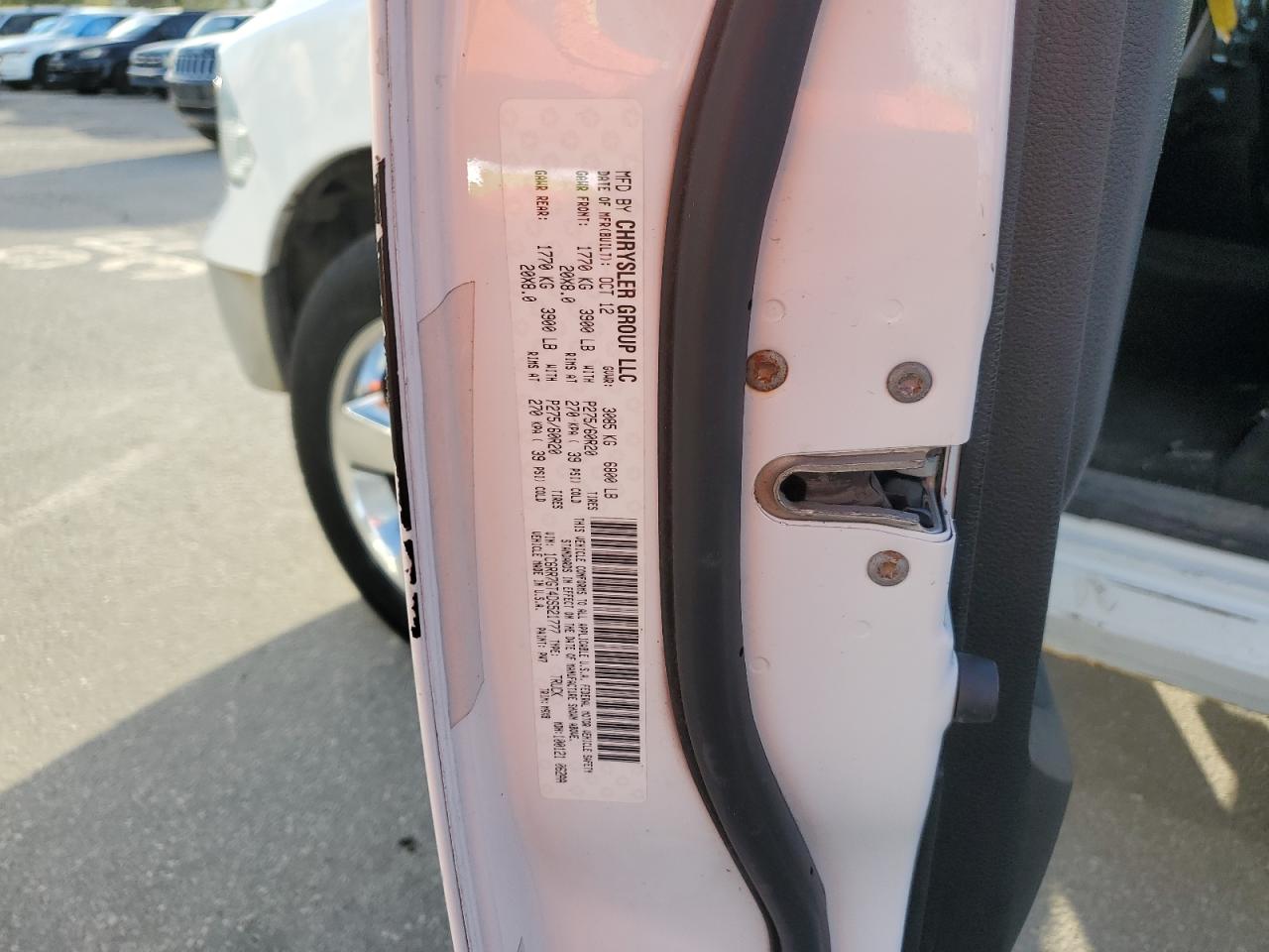 2013 RAM 1500 VIN 1C6RR7GT4DS521777 Copart auction photo, normal wear damage thumbnail 12
