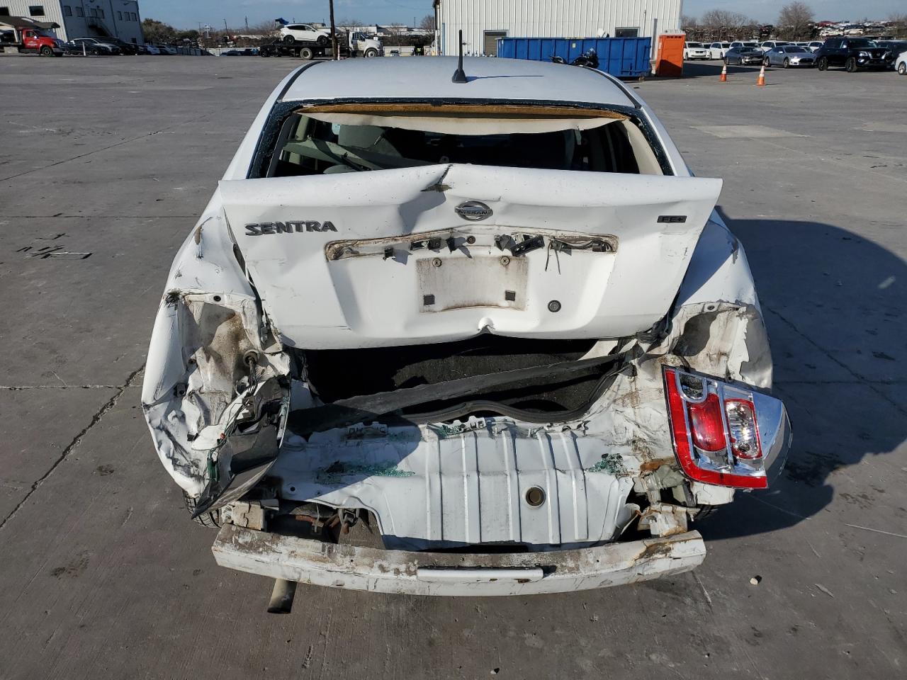 2009 Nissan Sentra VIN 3N1AB61E09L643057 Copart auction photo, rear end / front end damage thumbnail 6