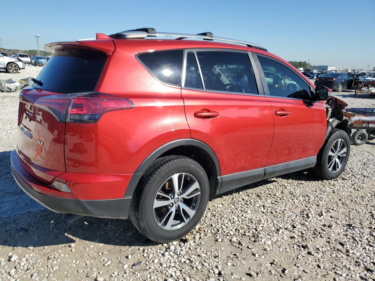 2017 Toyota RAV 4 VIN JTMWFREV3HJ128692 Copart auction photo, front end / minor dent/scratches damage thumbnail 3