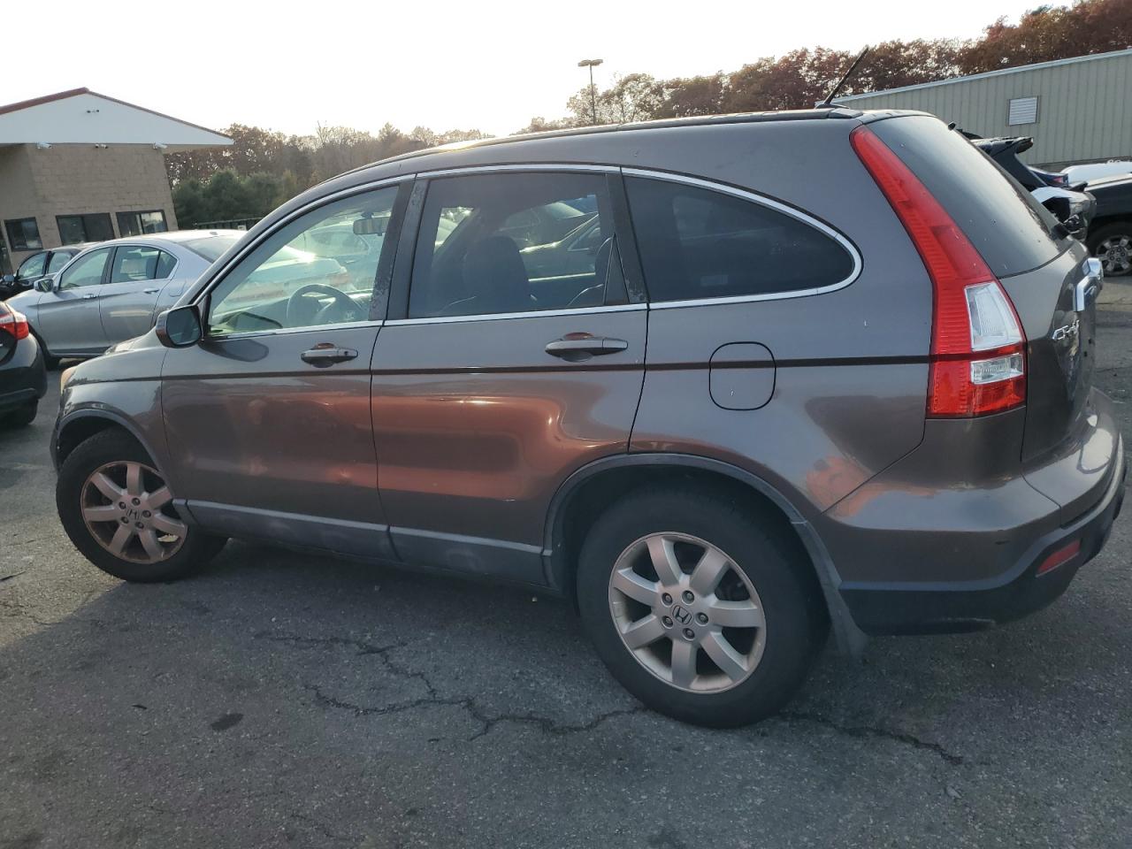 2009 Honda CR-V VIN 5J6RE48789L015241 Copart auction photo, side / front end damage thumbnail 2