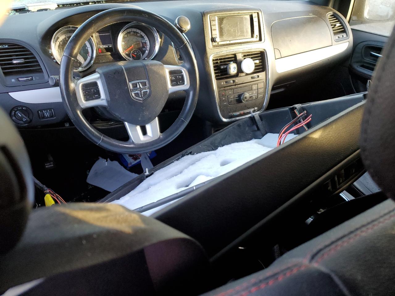 2016 Dodge Caravan VIN 2C4RDGEG7GR361980 Copart auction photo, all over damage thumbnail 8