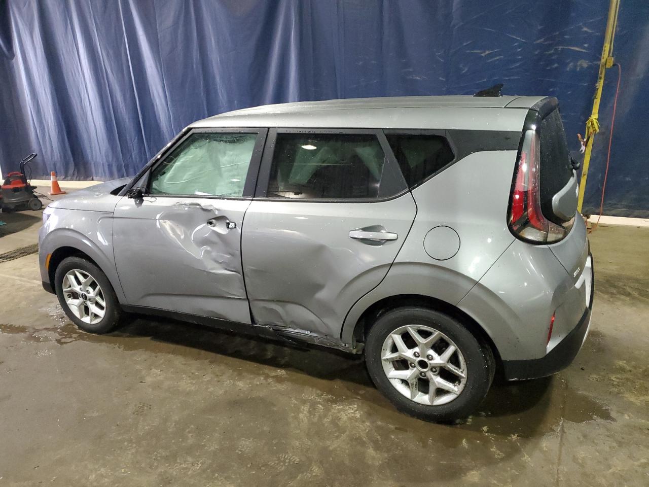 2023 KIA Soul VIN KNDJ23AU1P7854661 Copart auction photo, side / front end damage thumbnail 2