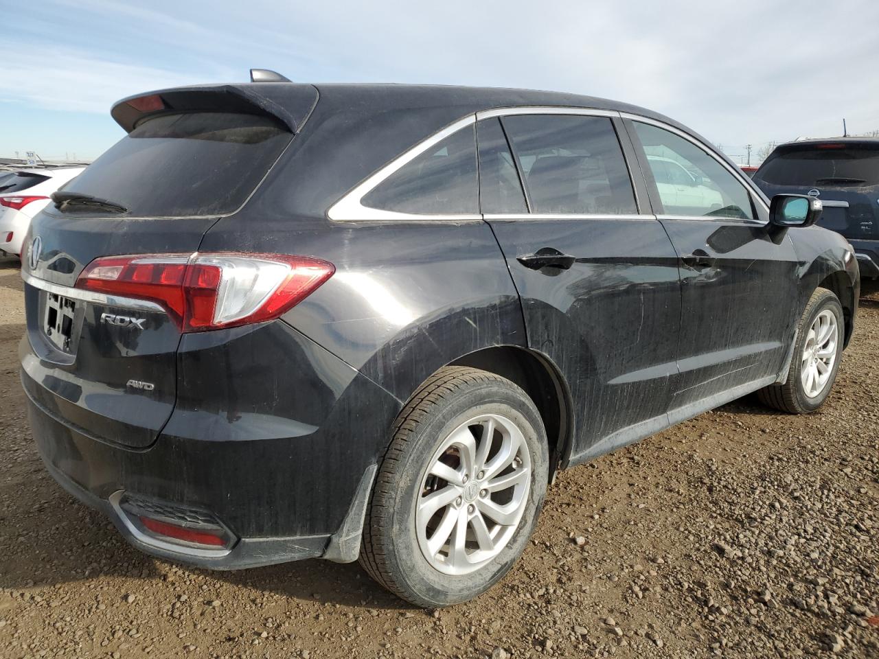 2018 Acura RDX VIN 5J8TB4H55JL804164 Copart auction photo, hail / front end damage thumbnail 3
