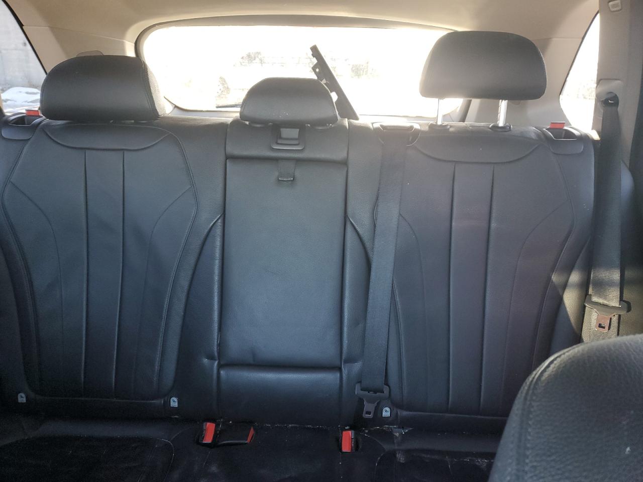 2015 BMW X5 VIN 5UXKR0C58F0K58084 Copart auction photo, rear end damage thumbnail 10
