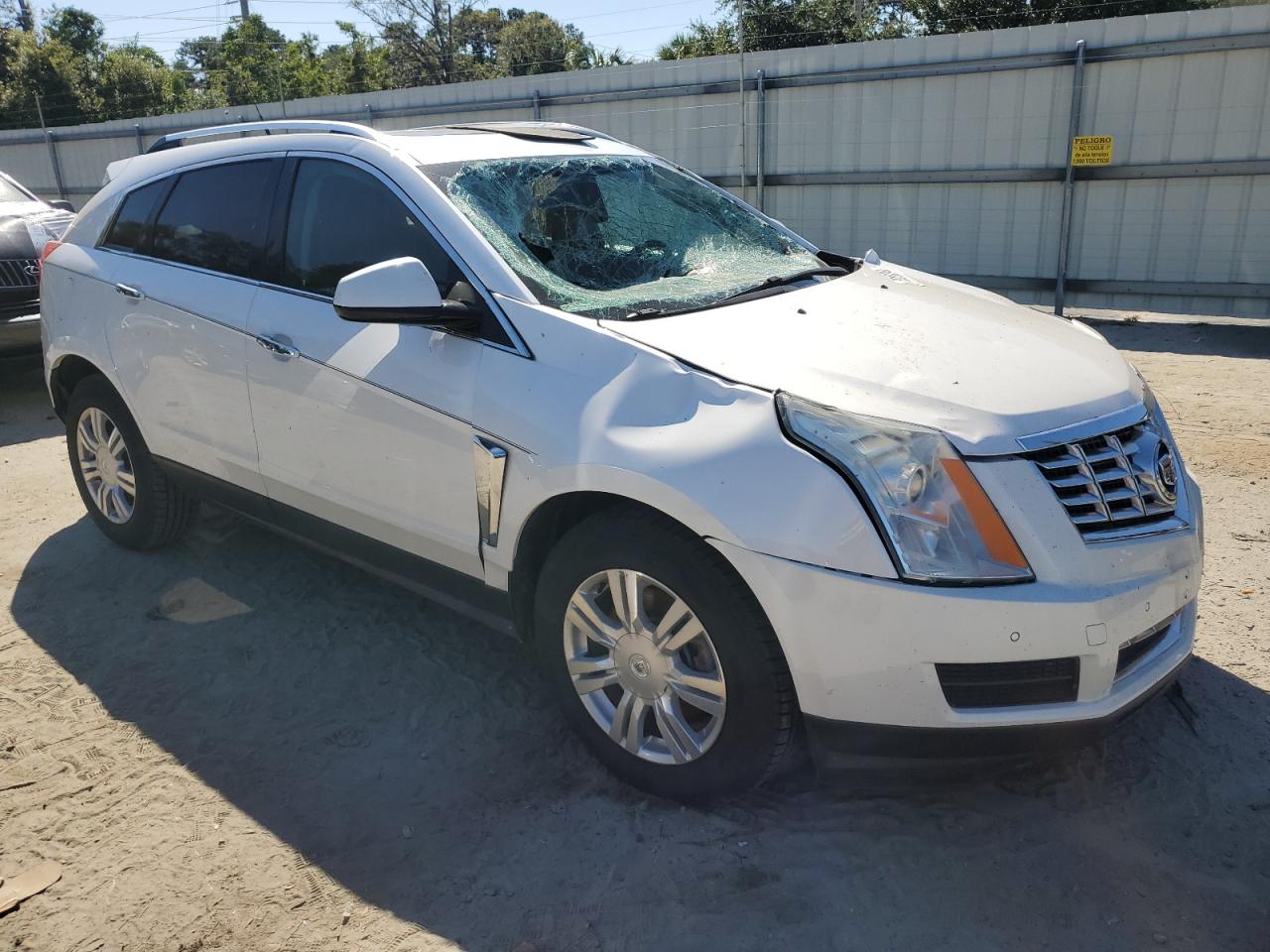2013 Cadillac SRX VIN 3GYFNCE39DS516690 Copart auction photo, top/roof / front end damage thumbnail 4