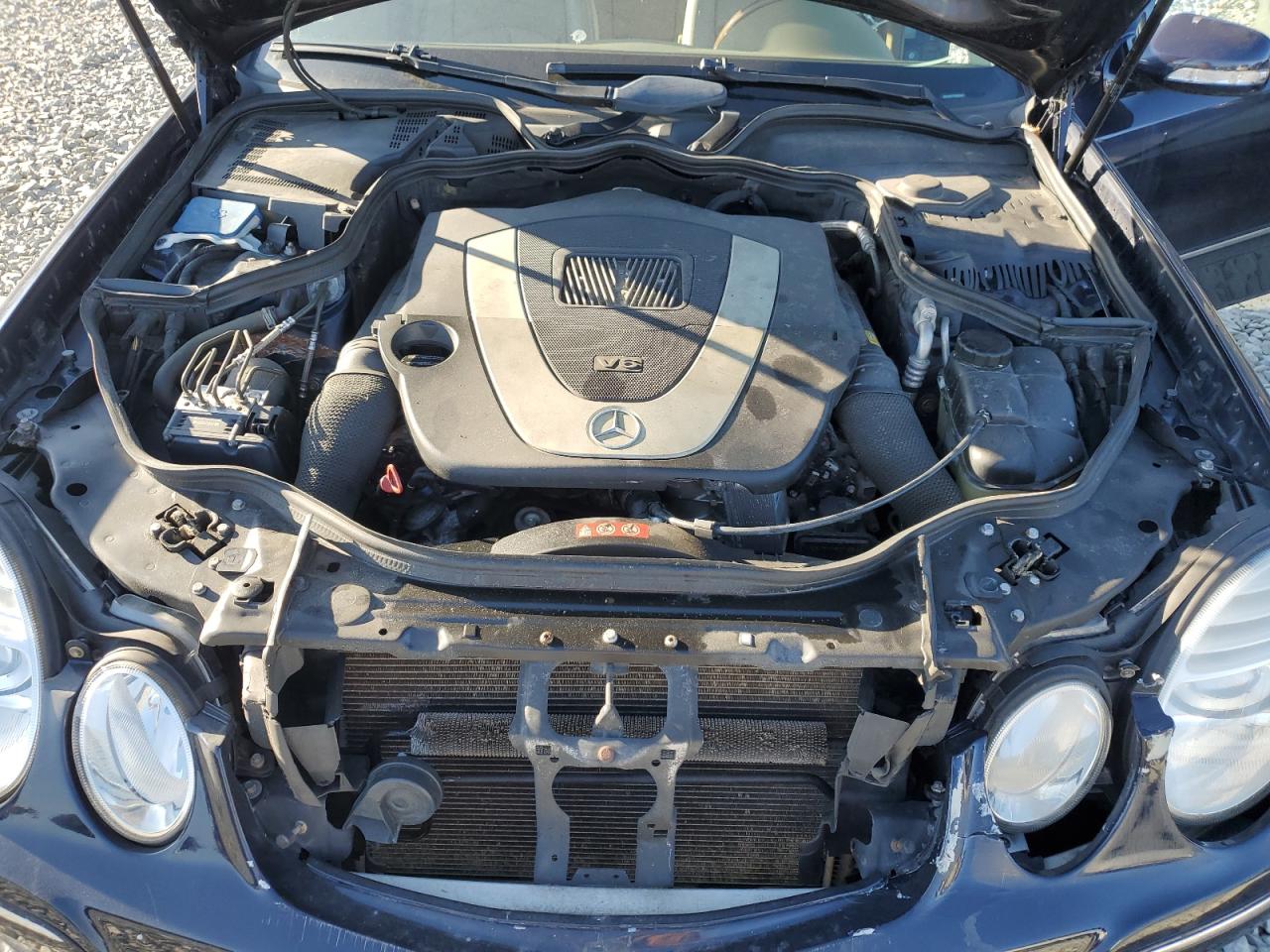 2009 Mercedes-Benz E-klasse VIN WDBUF87X29B386924 Copart auction photo, front end damage thumbnail 11