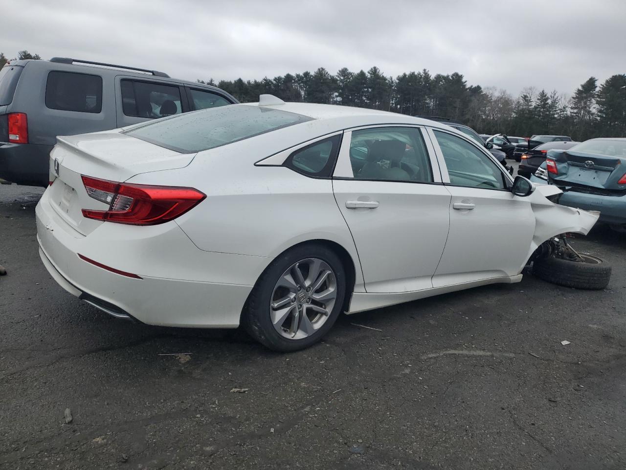 2018 Honda Accord VIN 1HGCV1F19JA049828 Copart auction photo, front end / side damage thumbnail 3