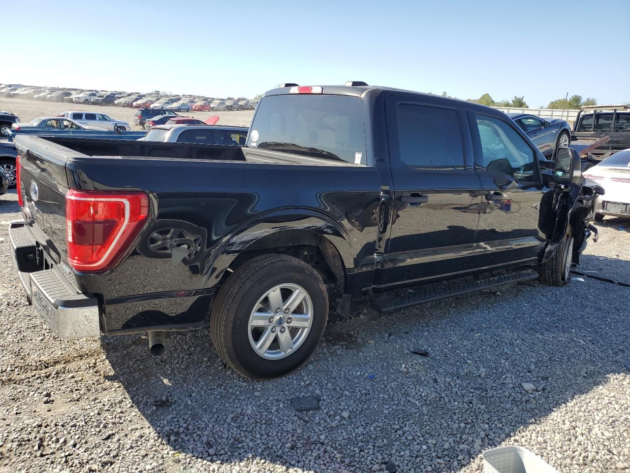 2023 Ford F-150 VIN 1FTEW1C8XPKG09672 Copart auction photo, front end / side damage thumbnail 3