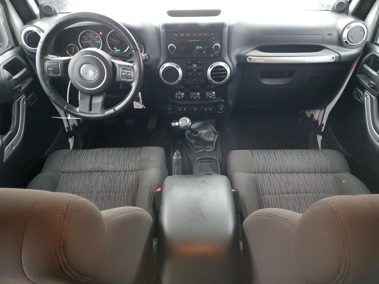 2012 Jeep Wrangler VIN 1C4BJWEG4CL169911 Copart auction photo, minor dent/scratches damage thumbnail 8