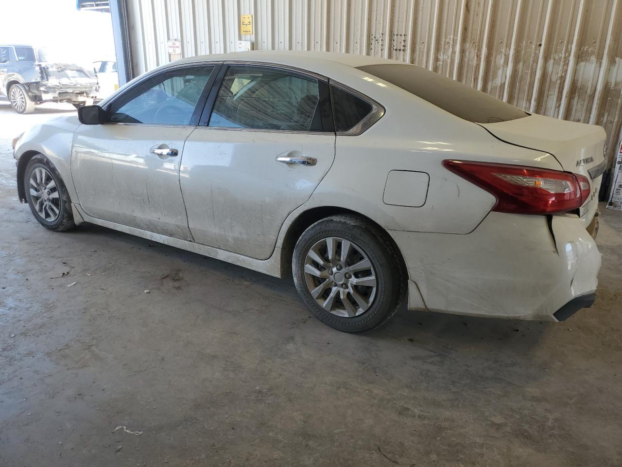 2017 Nissan Altima VIN 1N4AL3AP3HN336853 Copart auction photo, all over / hail damage thumbnail 2