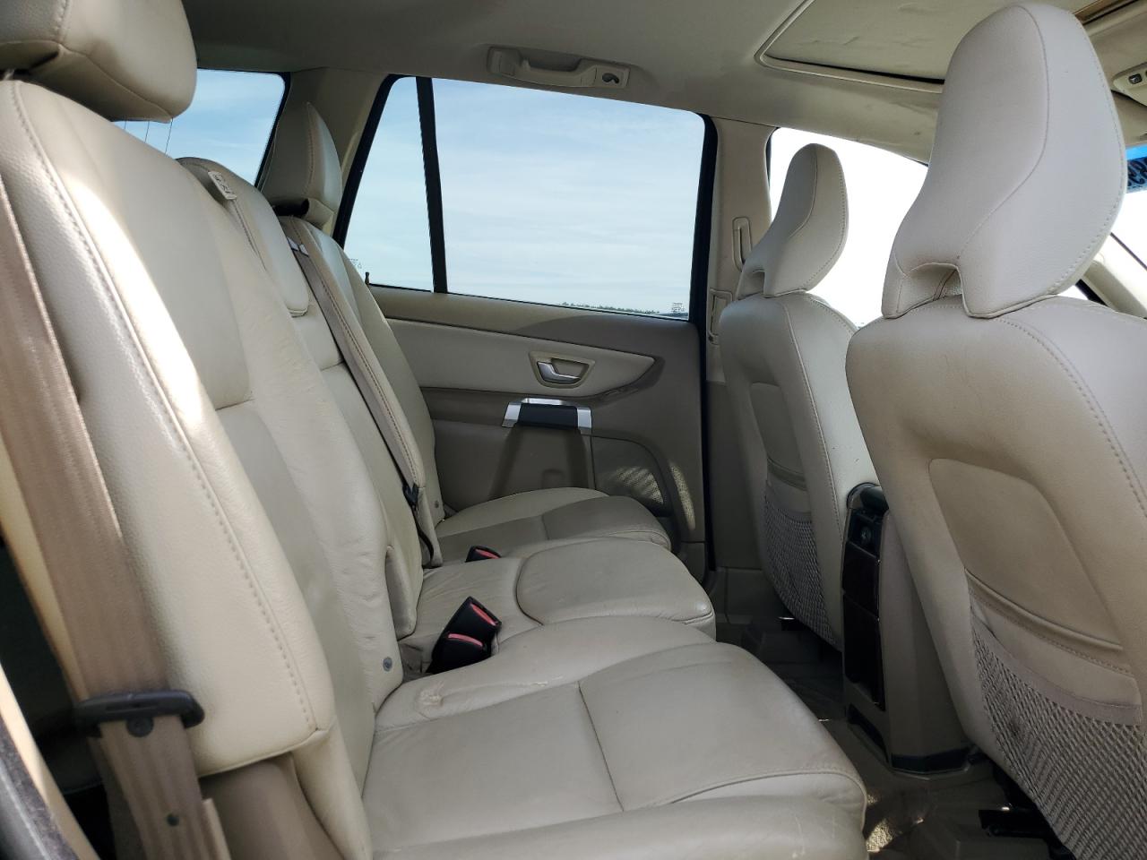 2014 Volvo XC90 VIN YV4952CY3E1689357 Copart auction photo, minor dent/scratches damage thumbnail 10
