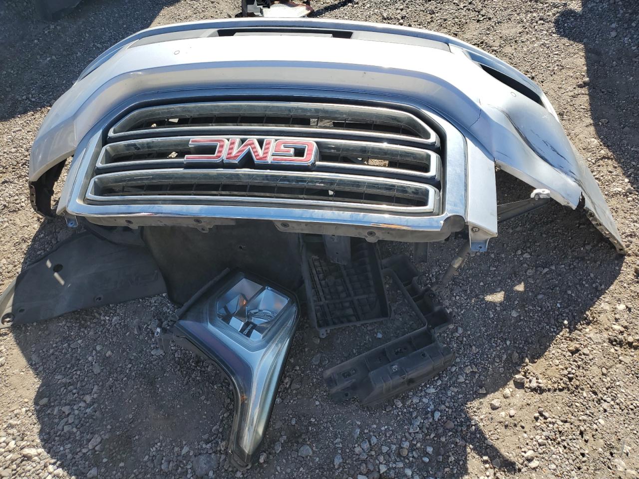 2016 GMC Yukon VIN 1GKS1GKC3GR454632 Copart auction photo, front end damage thumbnail 13