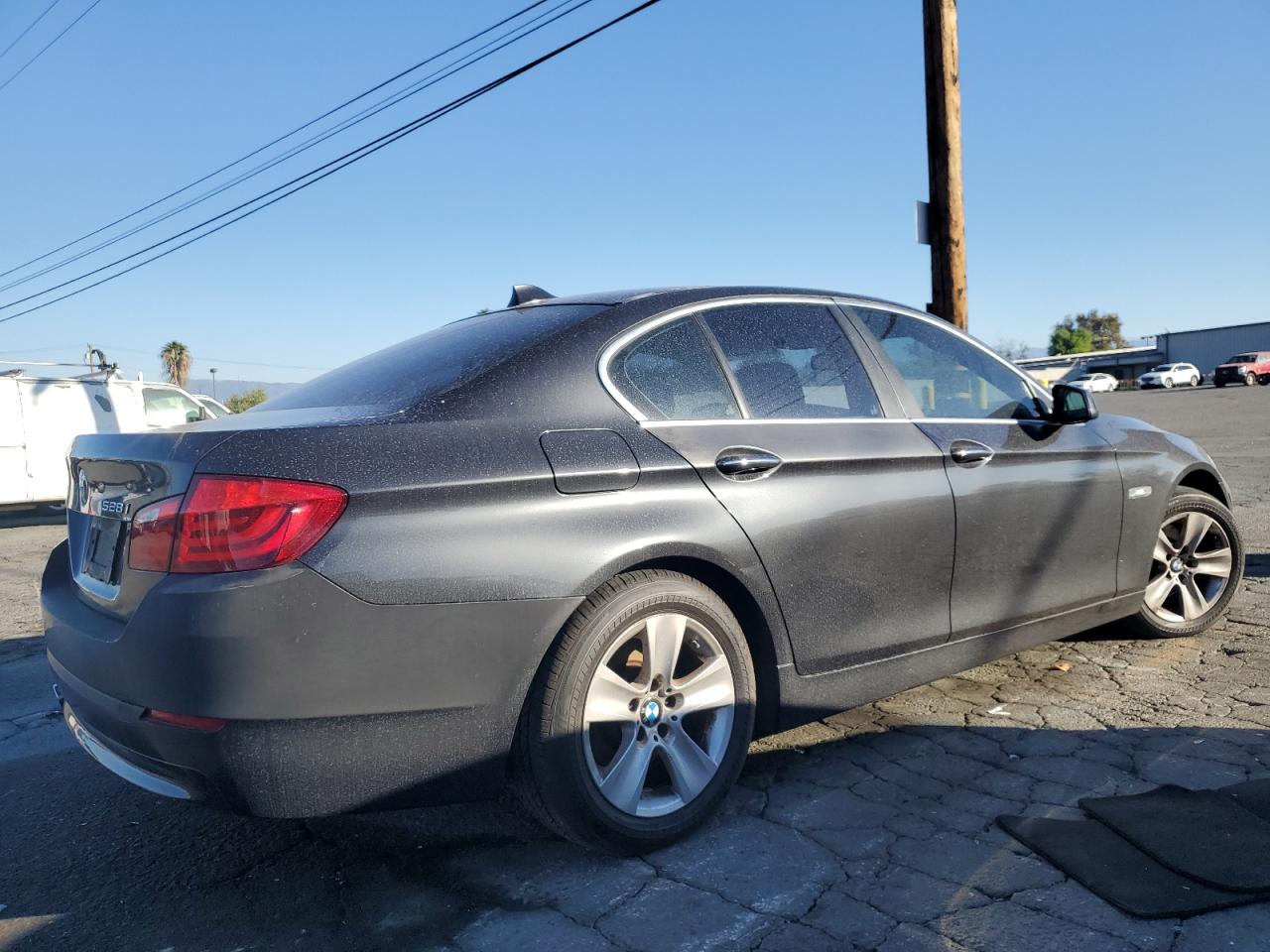 2013 BMW 5er VIN WBAXG5C53DD234515 Copart auction photo, minor dent/scratches damage thumbnail 3