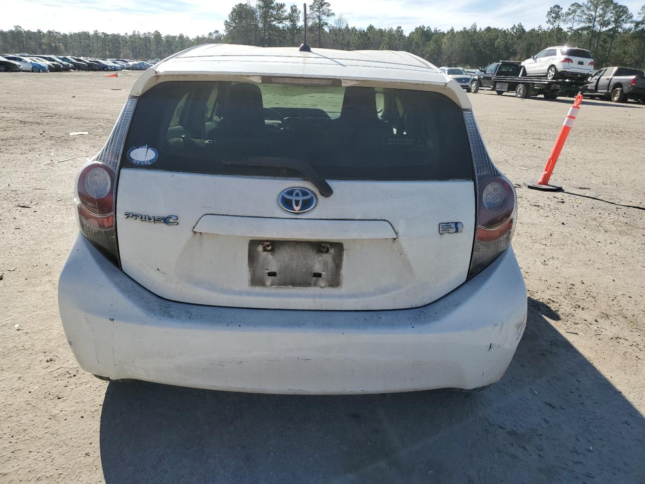 2012 Toyota Prius VIN JTDKDTB38C1527398 Copart auction photo, front end damage thumbnail 6