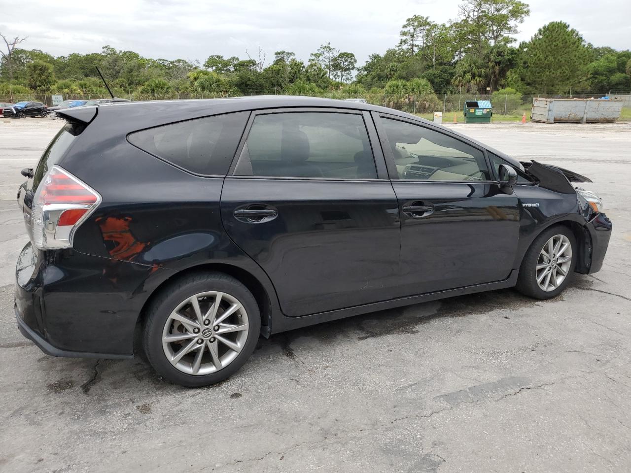 2015 Toyota Prius VIN JTDZN3EU6FJ025445 Copart auction photo, front end damage thumbnail 3