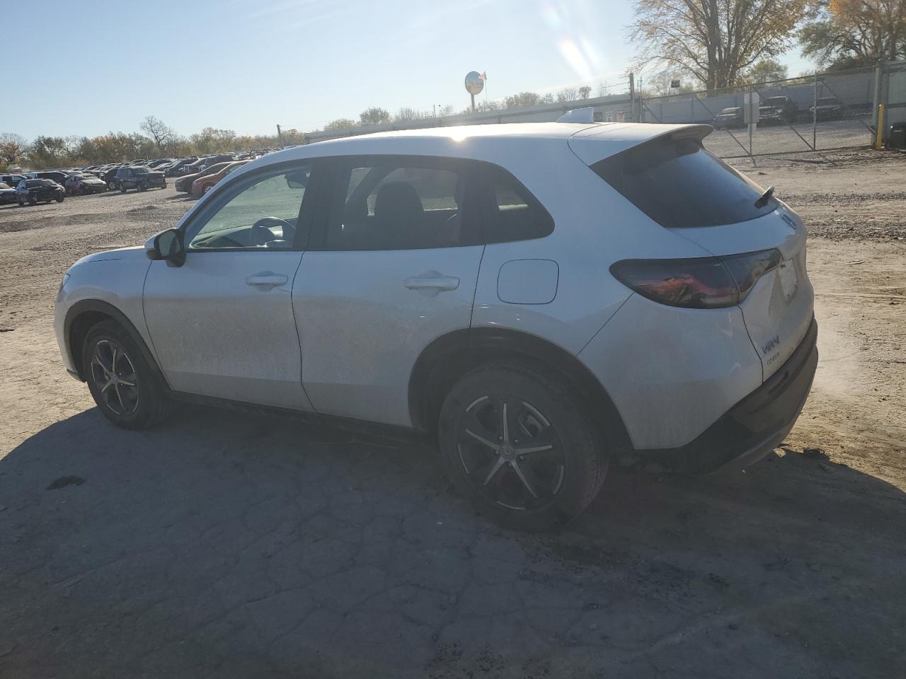 2024 Honda HR-V VIN 3CZRZ1H7XRM753267 Copart auction photo, front end damage thumbnail 2