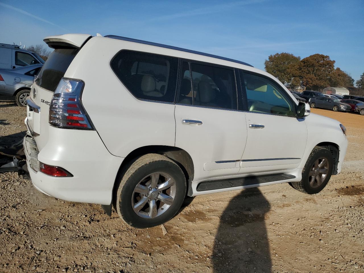 2014 Lexus GX VIN JTJBM7FXXE5067044 Copart auction photo, front end / rear end damage thumbnail 3
