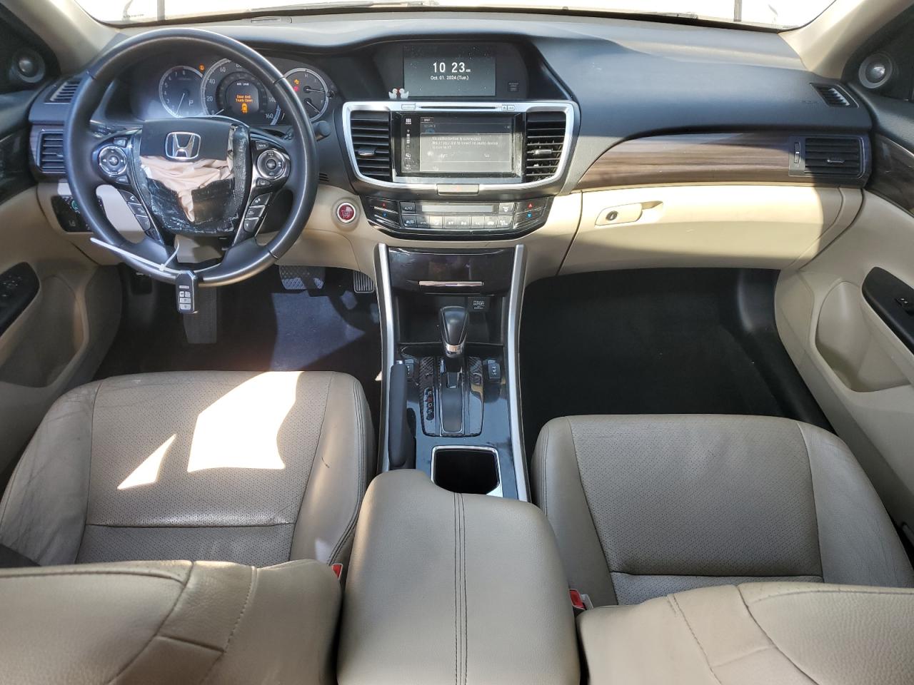 2016 Honda Accord VIN 1HGCR3F07GA000983 Copart auction photo, front end / side damage thumbnail 8
