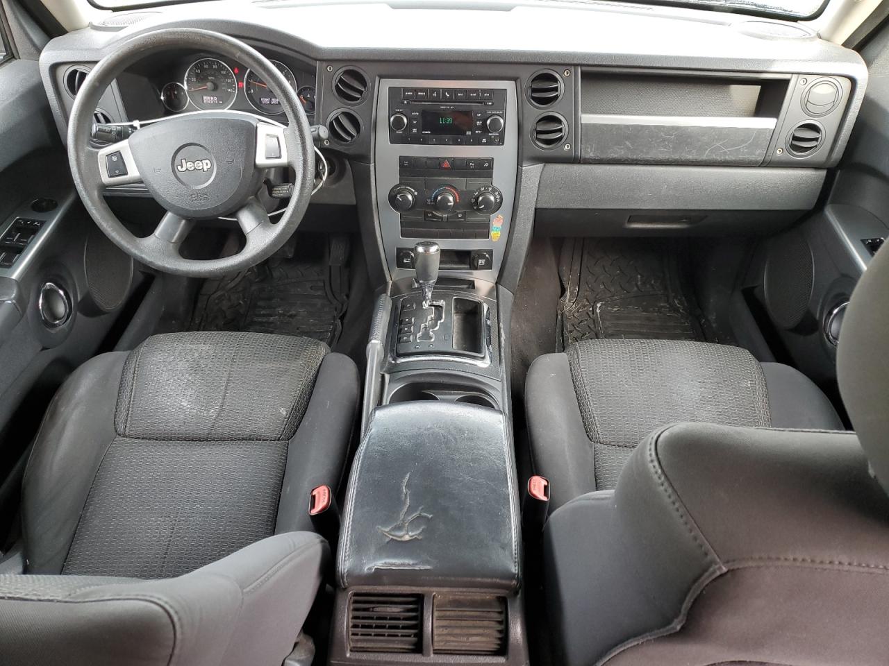 2010 Jeep Commander VIN 1J4RG4GK5AC119433 Copart auction photo, side / front end damage thumbnail 8