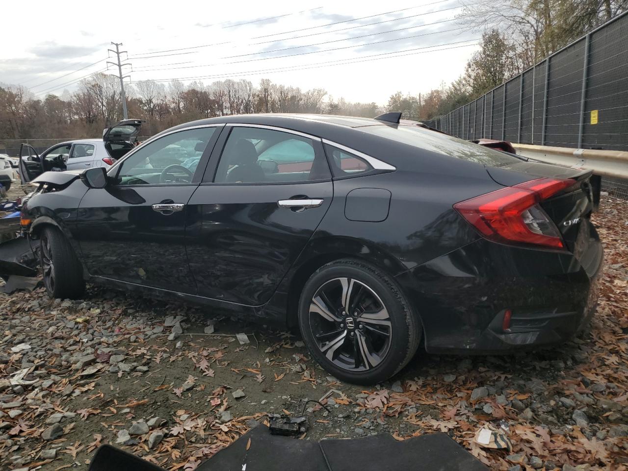 2017 Honda Civic VIN 2HGFC1F93HH640466 Copart auction photo, undercarriage / front end damage thumbnail 2