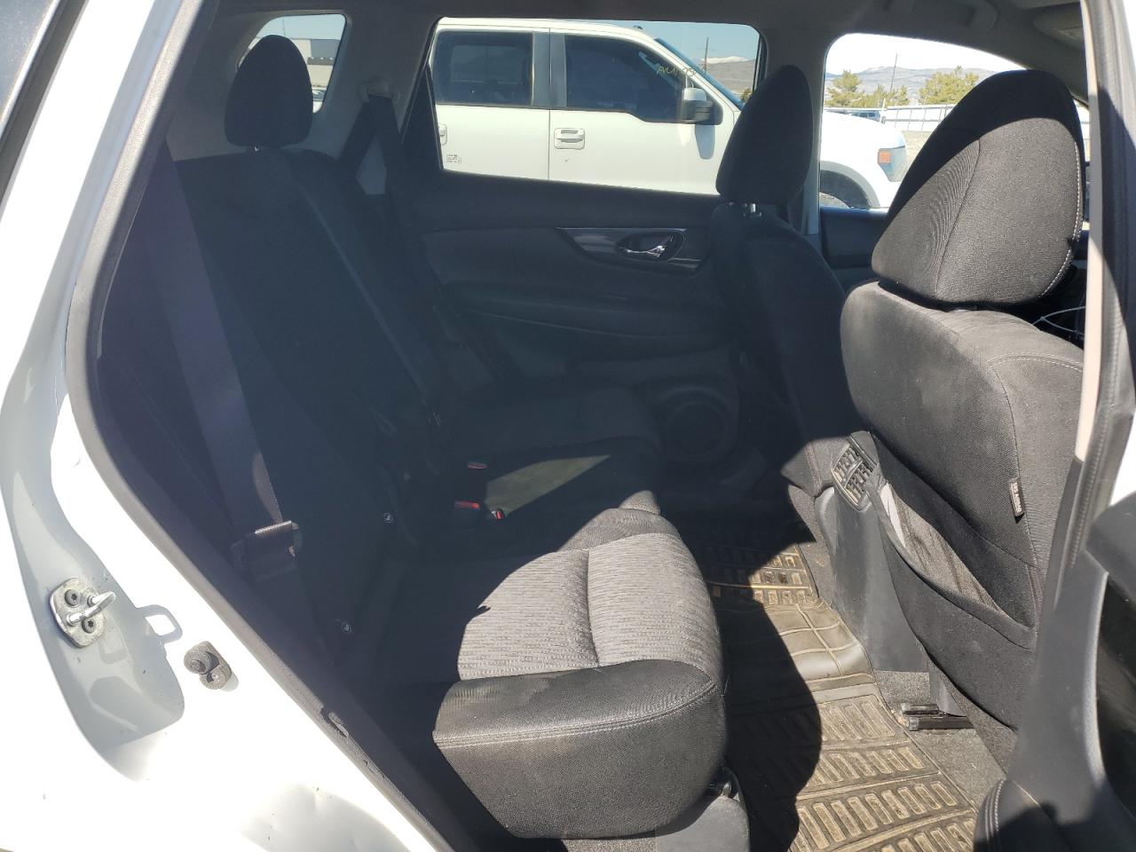 2017 Nissan Rogue VIN KNMAT2MT8HP511065 Copart auction photo, front end damage thumbnail 10