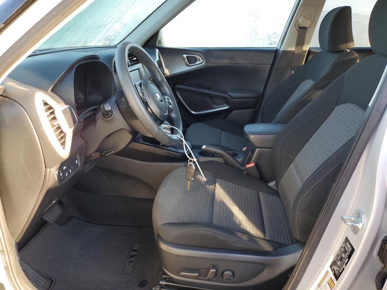 2021 KIA Soul VIN KNDJ23AUXM7796867 Copart auction photo, water/flood damage thumbnail 7