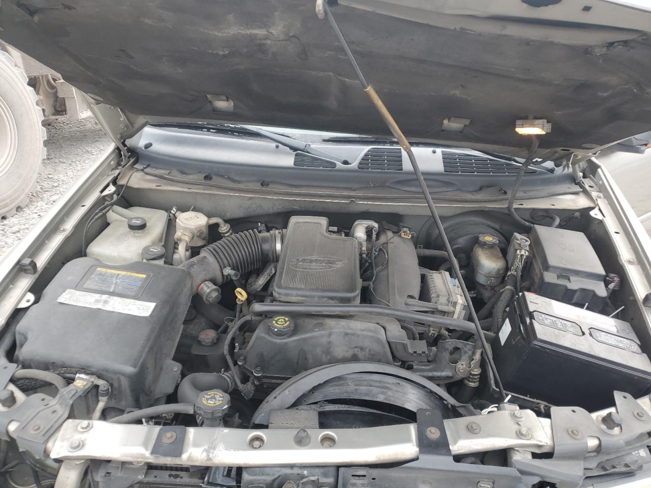 2002 GMC Envoy VIN 1GKDS13S022458843 Copart auction photo, front end damage thumbnail 13