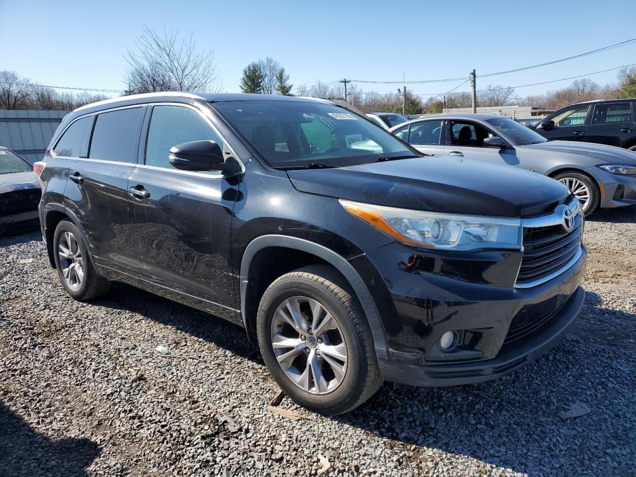 2015 Toyota Highlander VIN 5TDJKRFH4FS189015 Copart auction photo, side damage thumbnail 4