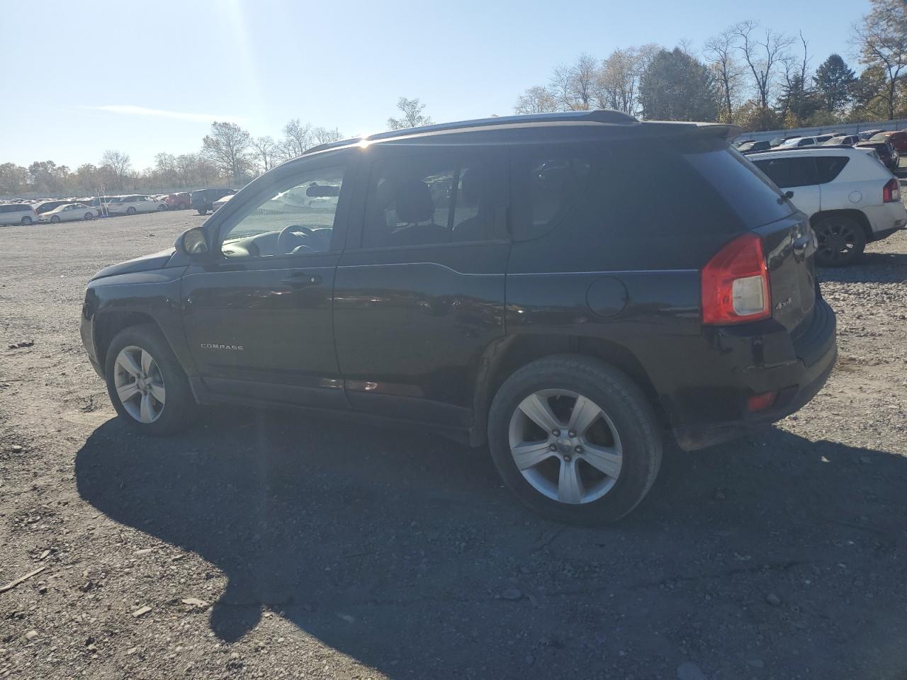 2011 Jeep Compass VIN 1J4NF1FB8BD154917 Copart auction photo, front end damage thumbnail 2