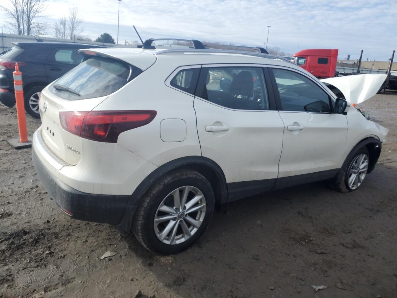 2017 Nissan Rogue VIN JN1BJ1CR7HW127569 Copart auction photo, front end damage thumbnail 3
