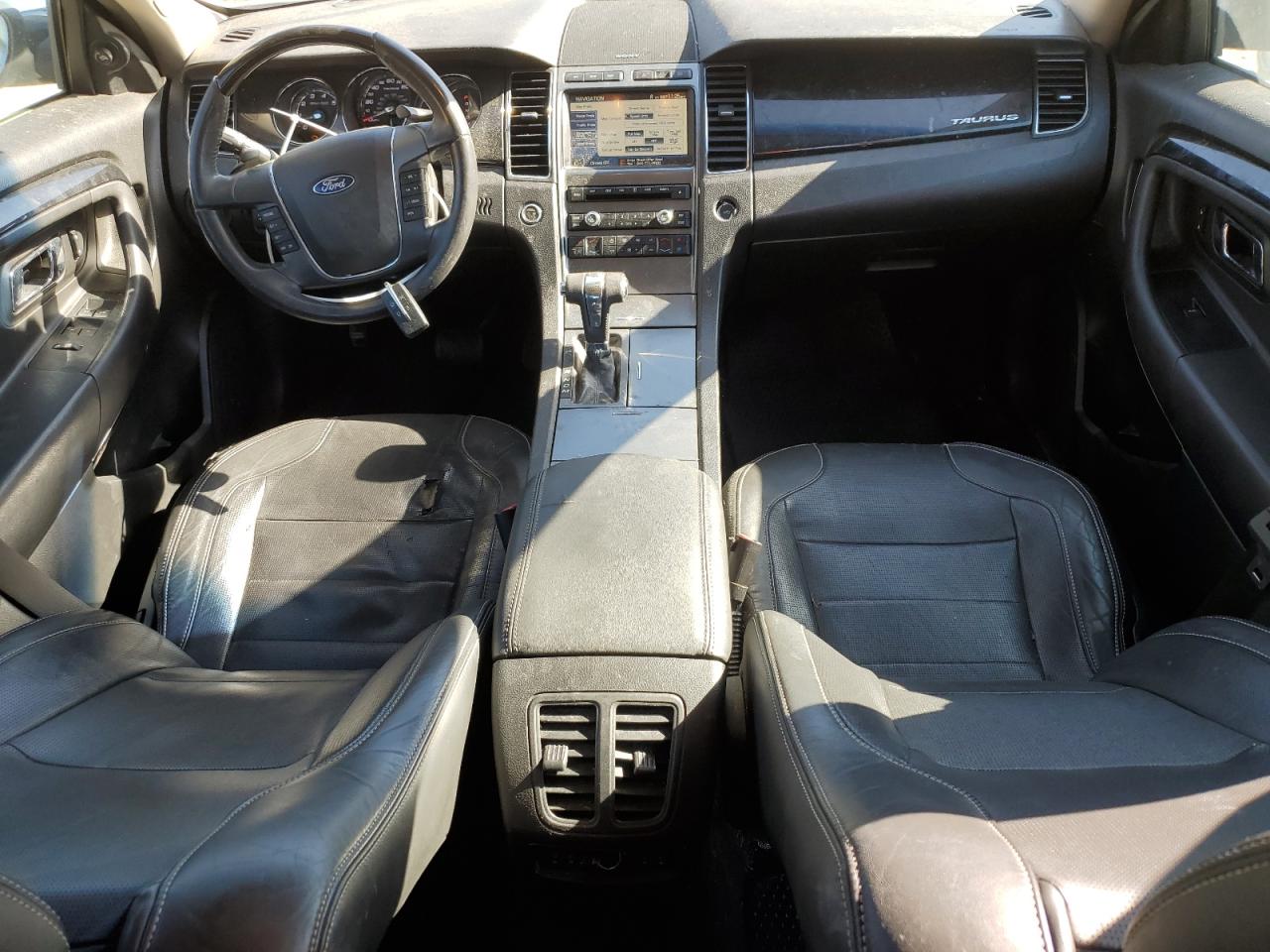 2011 Ford Taurus VIN 1FAHP2FW3BG124981 Copart auction photo, undercarriage / minor dent/scratches damage thumbnail 8