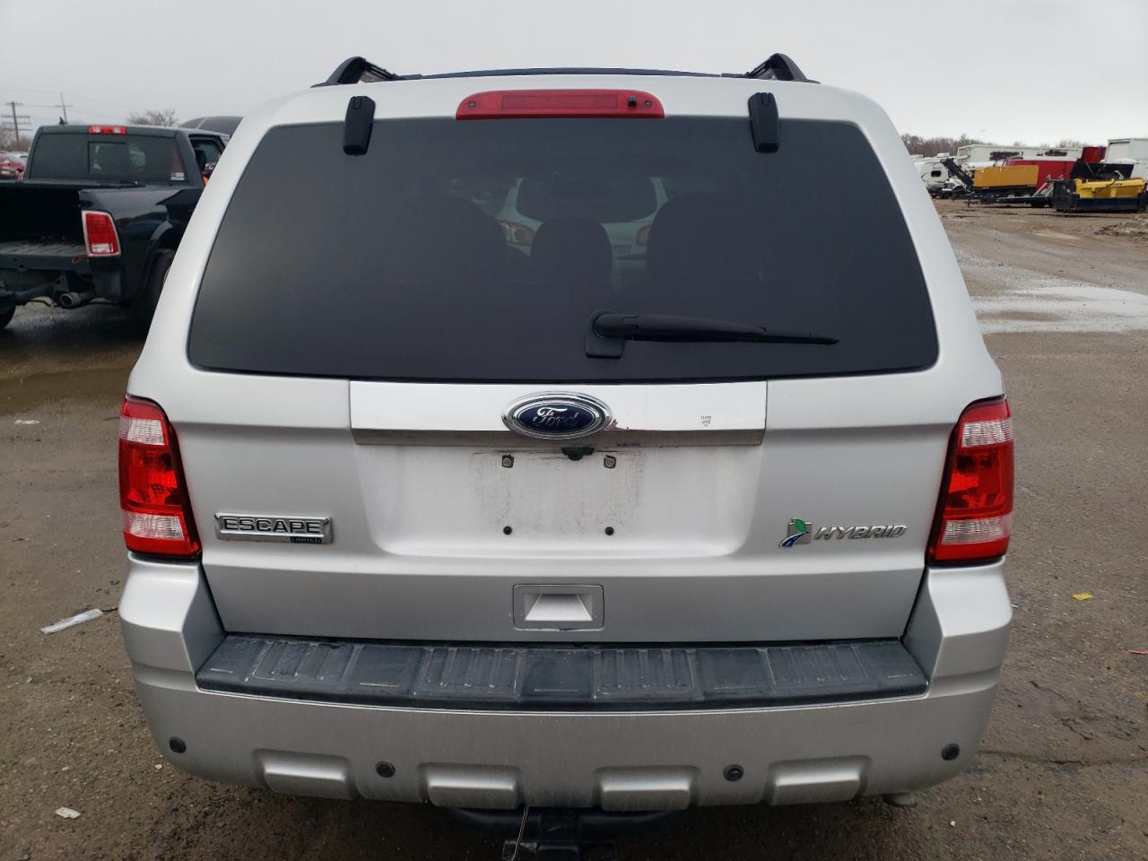 2011 Ford Escape VIN 1FMCU4K34BKA56428 Copart auction photo, front end damage thumbnail 6