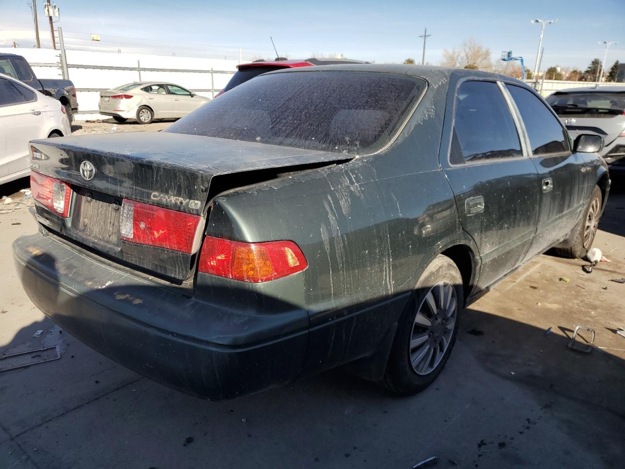 2000 Toyota Camry VIN 4T1BG22K8YU974551 Copart auction photo, rear end / minor dent/scratches damage thumbnail 3