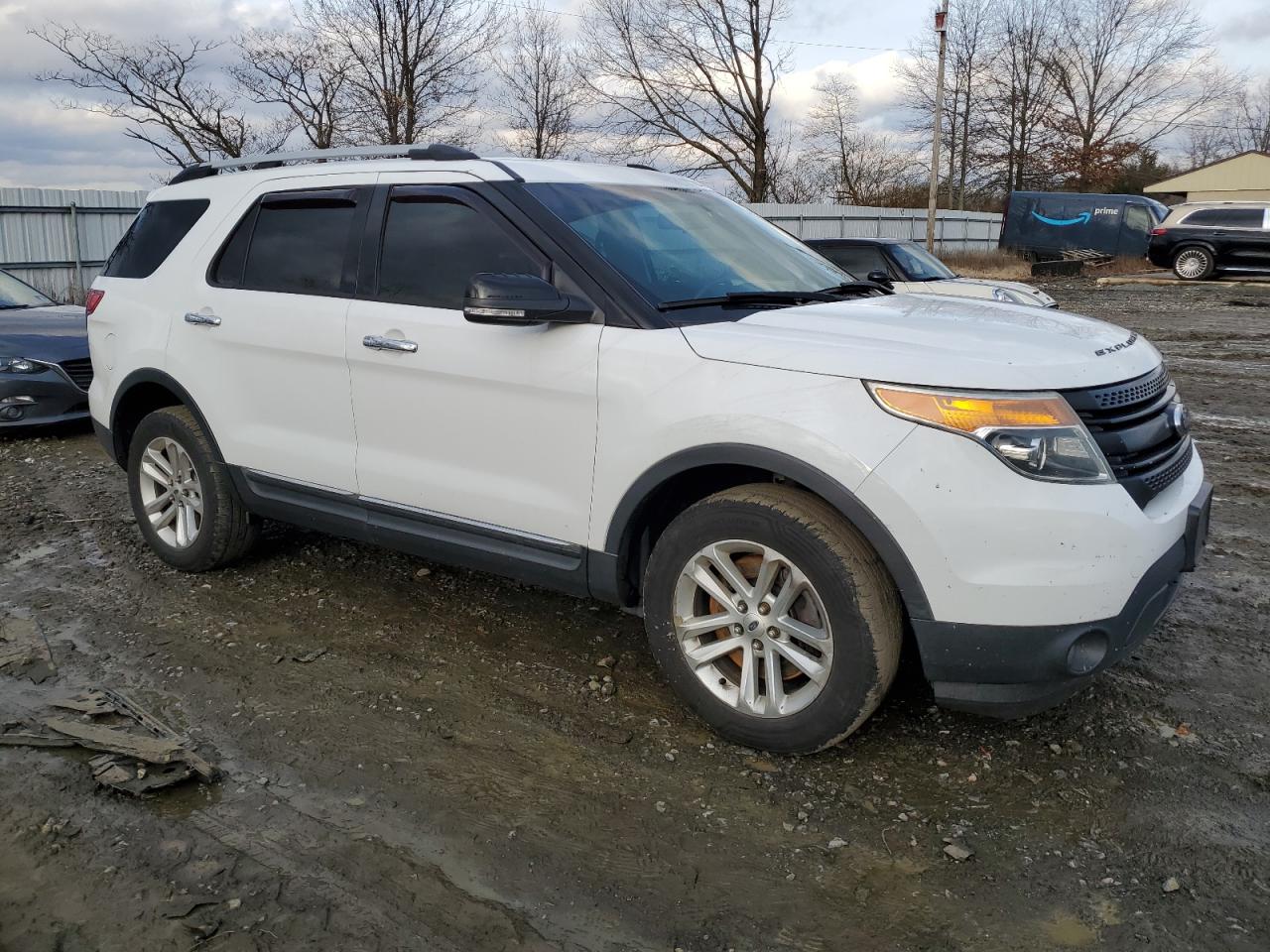 2015 Ford Explorer VIN 1FM5K8D85FGB14862 Copart auction photo, side / rear end damage thumbnail 4