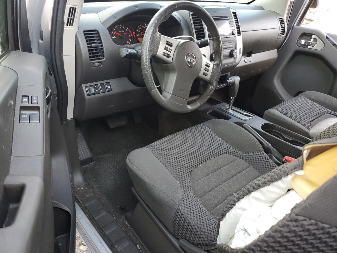 2018 Nissan Navara (Frontier) VIN 1N6DD0CU8JN707787 Copart auction photo, side / rear end damage thumbnail 8