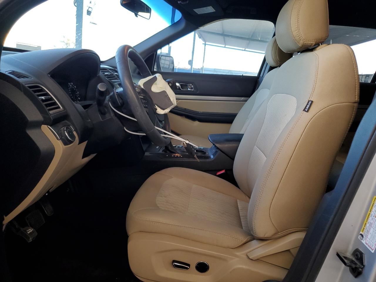 2017 Ford Explorer VIN 1FM5K7B8XHGA70373 Copart auction photo, front end damage thumbnail 7