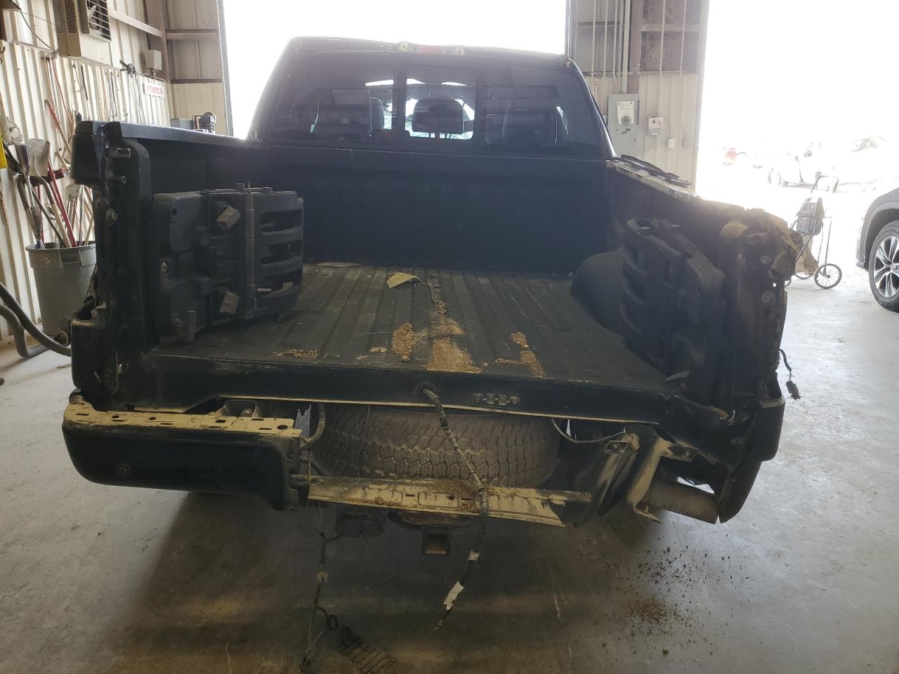 2012 Ford F-150 VIN 1FTFW1CF5CFB53697 Copart auction photo, rollover / all over damage thumbnail 6