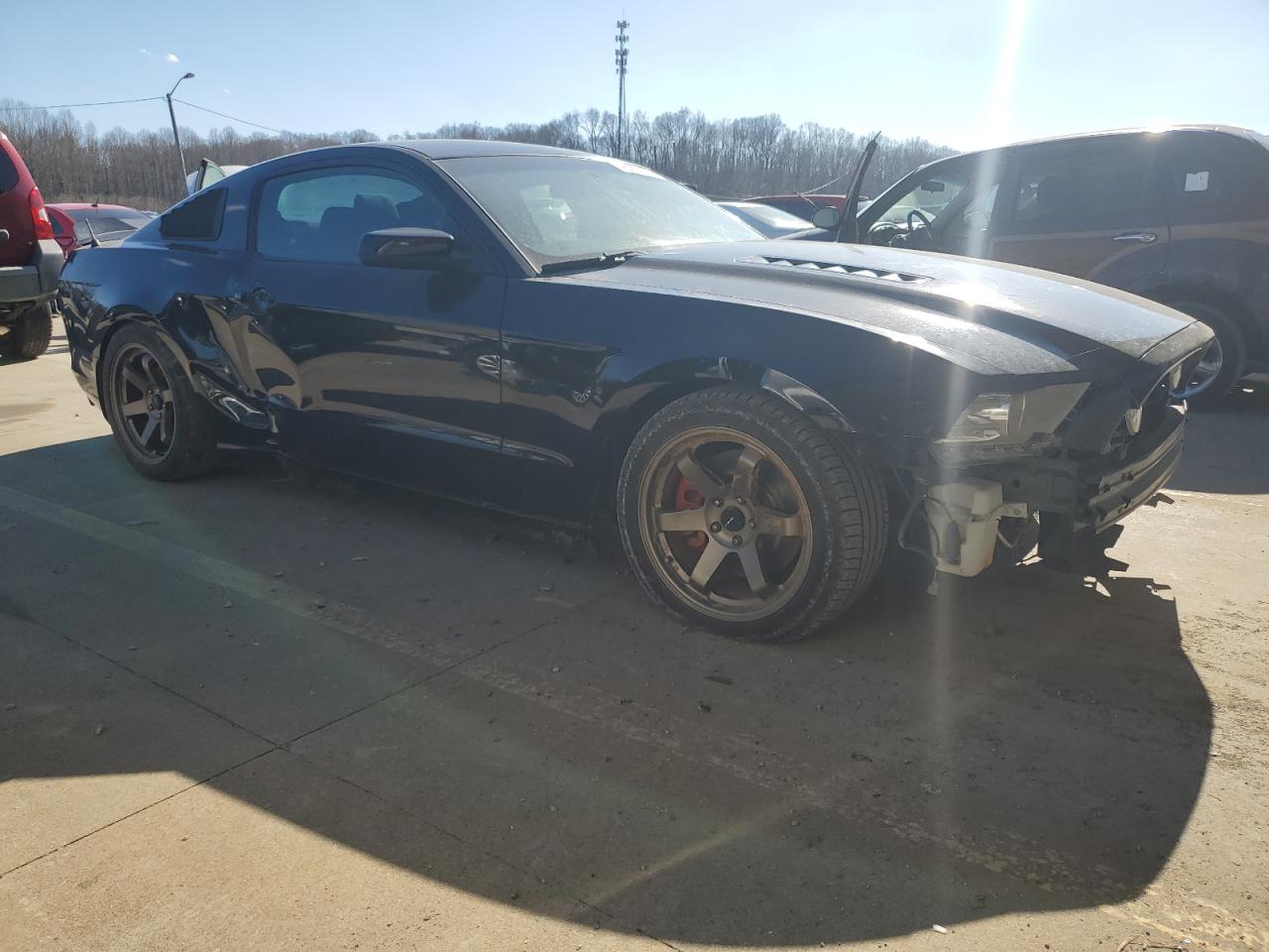 2014 Ford Mustang VIN 1ZVBP8CF8E5315204 Copart auction photo, front end / rear end damage thumbnail 4