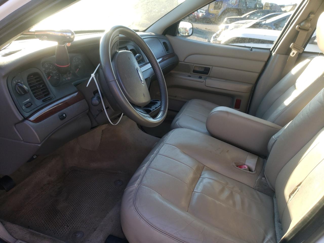 2011 Ford Crown Victoria VIN 2FABP7EV4BX145182 Copart auction photo, front end / rear end damage thumbnail 7